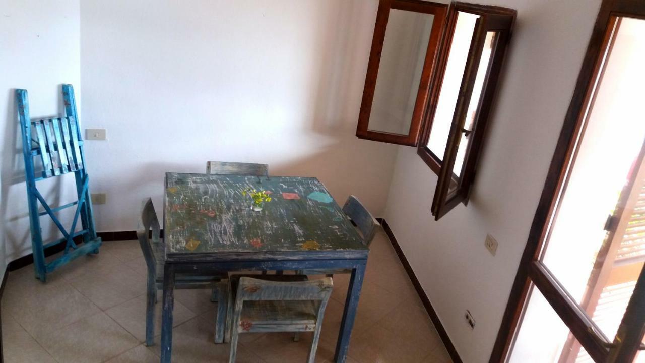 Appartamento Fronte Mare Santa Teresa Gallura Kültér fotó