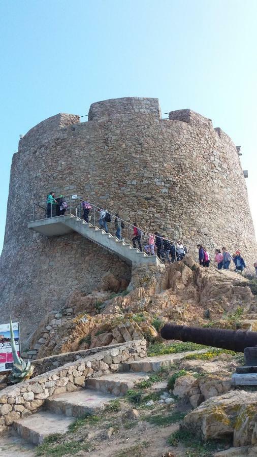Appartamento Fronte Mare Santa Teresa Gallura Kültér fotó